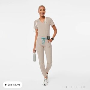 Limited Edition 💫figs  Zamora Jogger Scrub Pants in Khaki